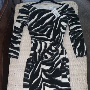 NWT CACHE zebra striped sweater dress 3/4 sleeve black white xs.